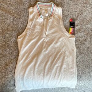 Lucky In Love Women's White Sleeveless Top